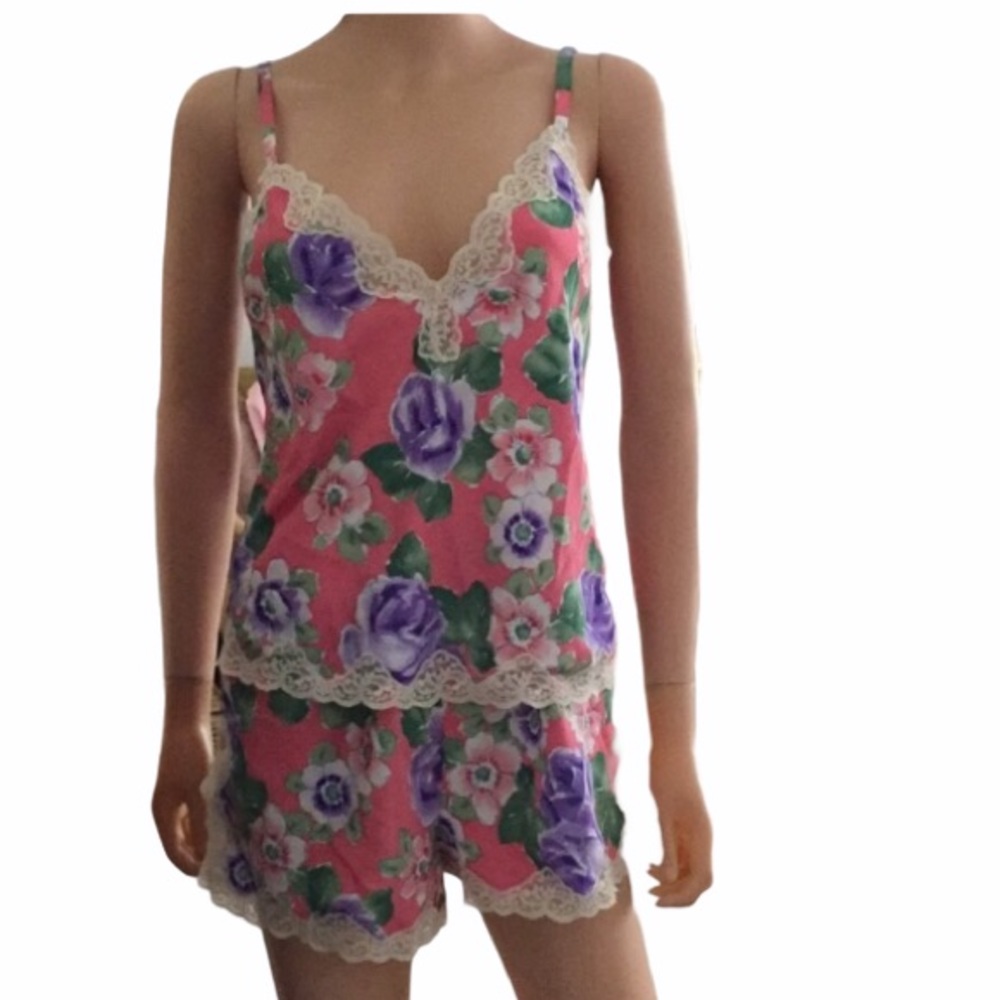 NWOT Vintage Victoria Secret floral lace cami boy shorts set